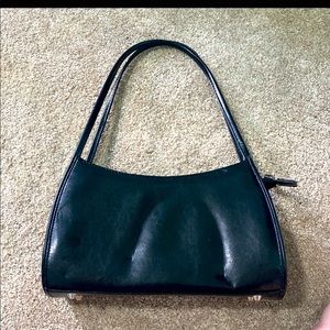 Classic and basic black bag.